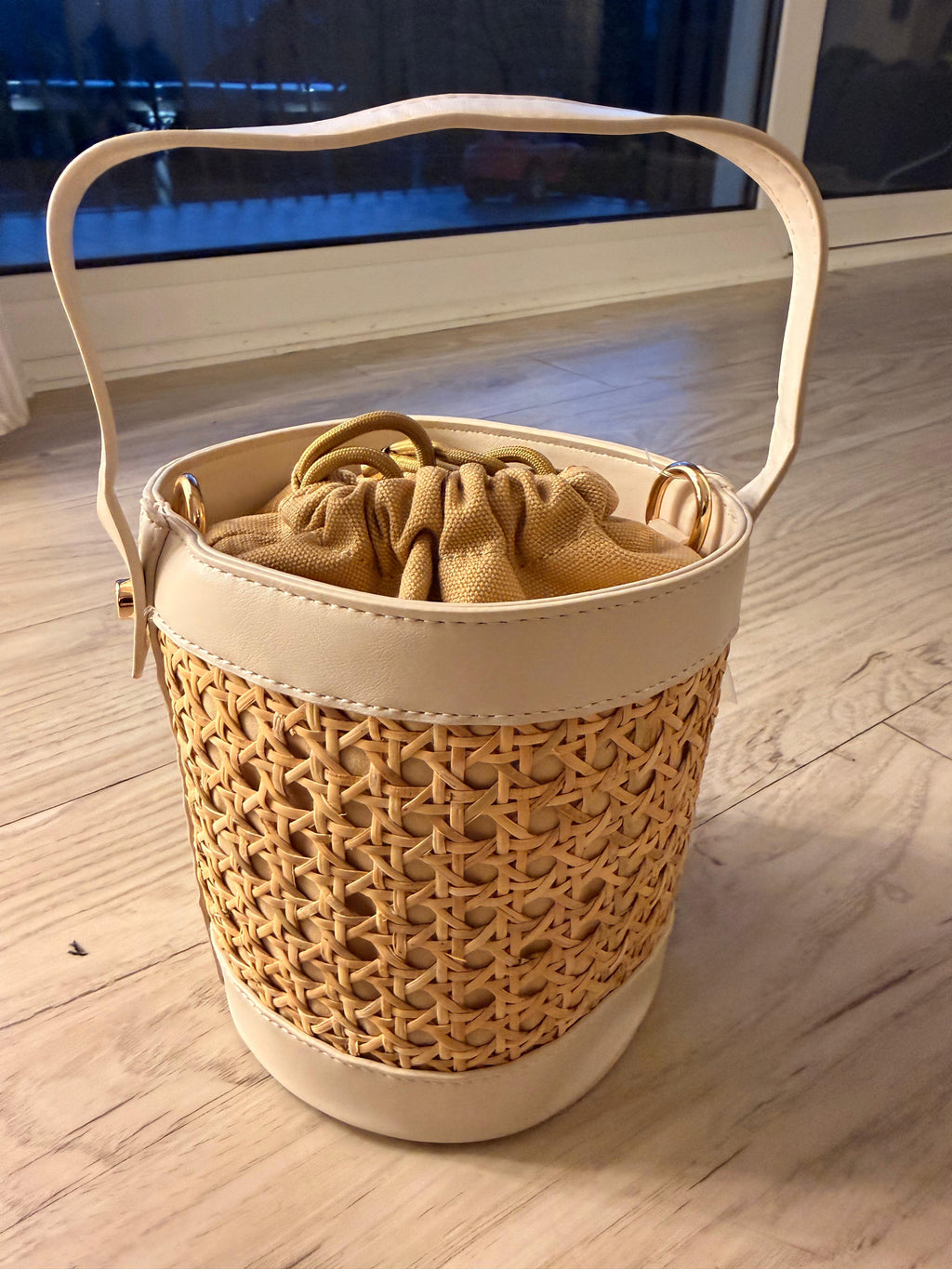 Borsa Secchiello Riviera Intrecciata con Tracolla