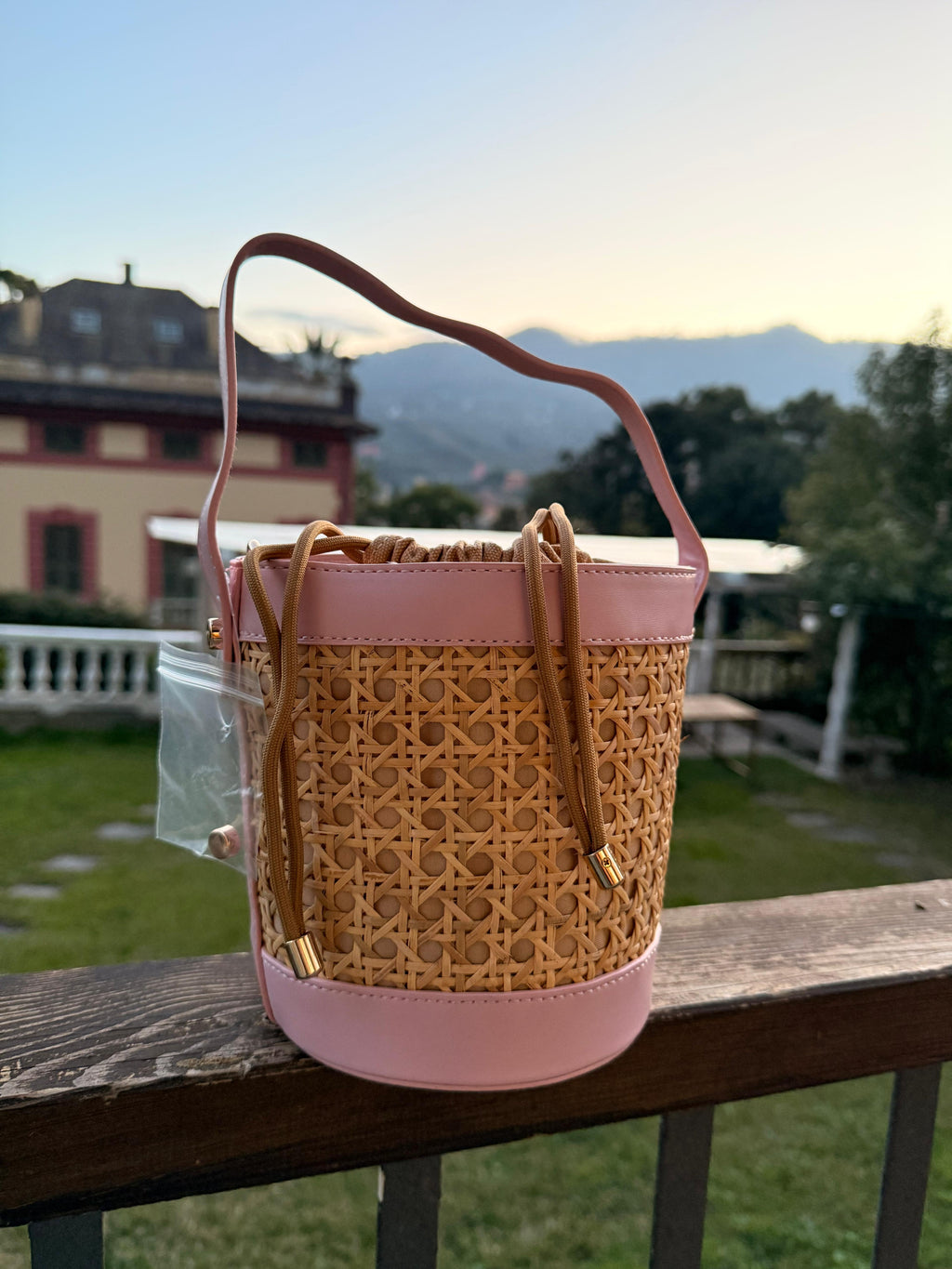 Borsa Secchiello Riviera Intrecciata con Tracolla