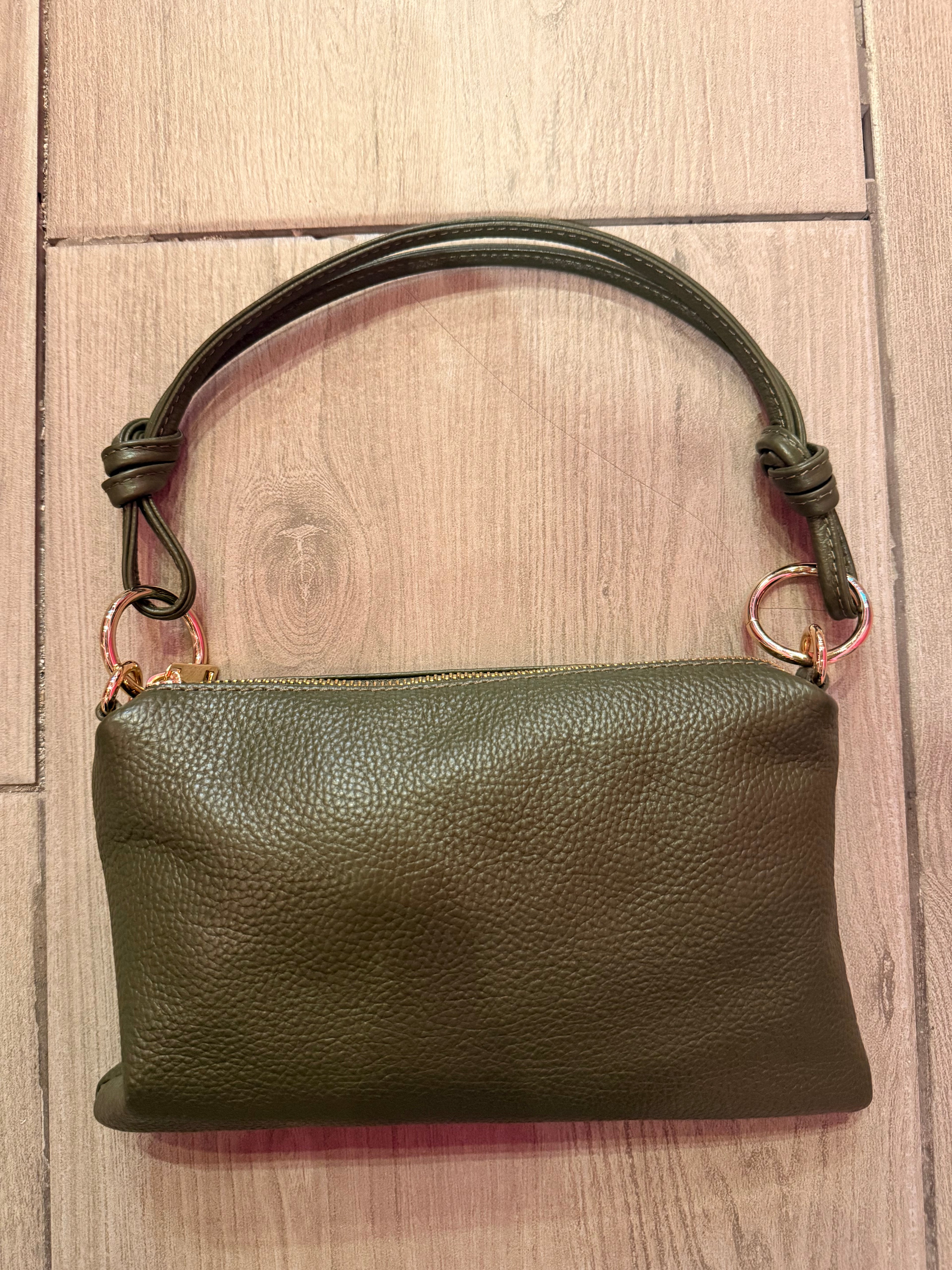 Borse  “￼Franci”in vera pelle con anelli dorati