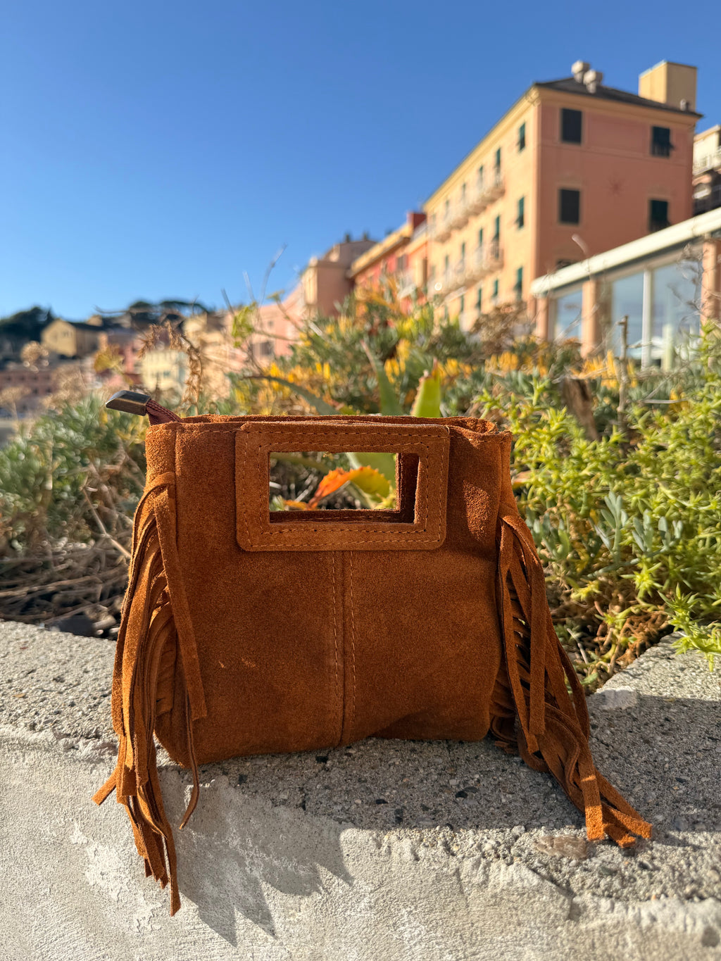 Borsa Lucia in vera pelle Made in Italy con tracolla