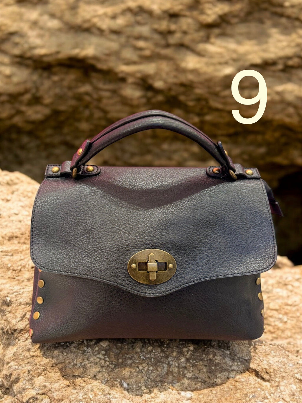 Borsa Ofelia 2026 con tracolla molto spaziosa in eco pelle