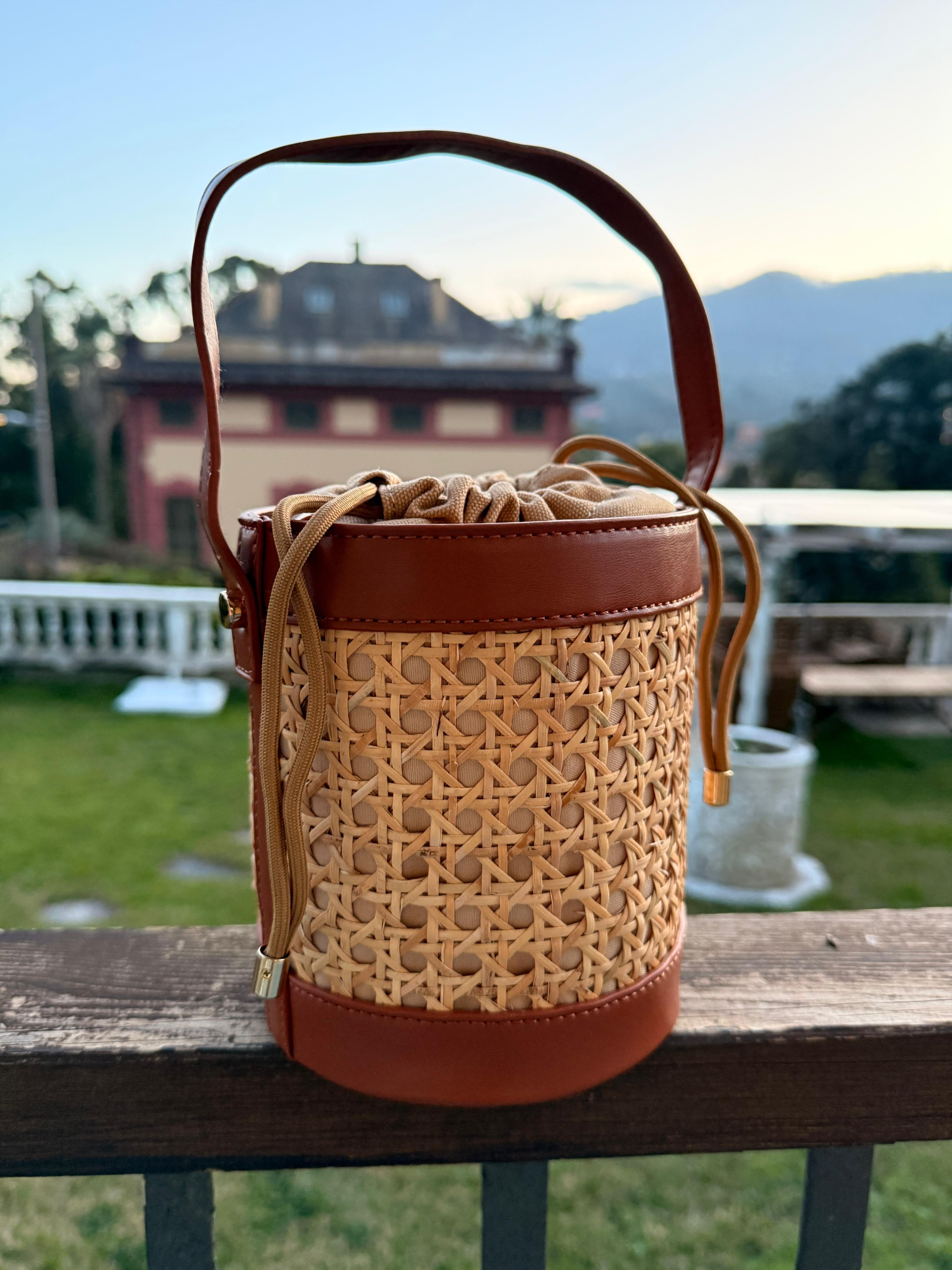 Borsa Secchiello Riviera Intrecciata con Tracolla