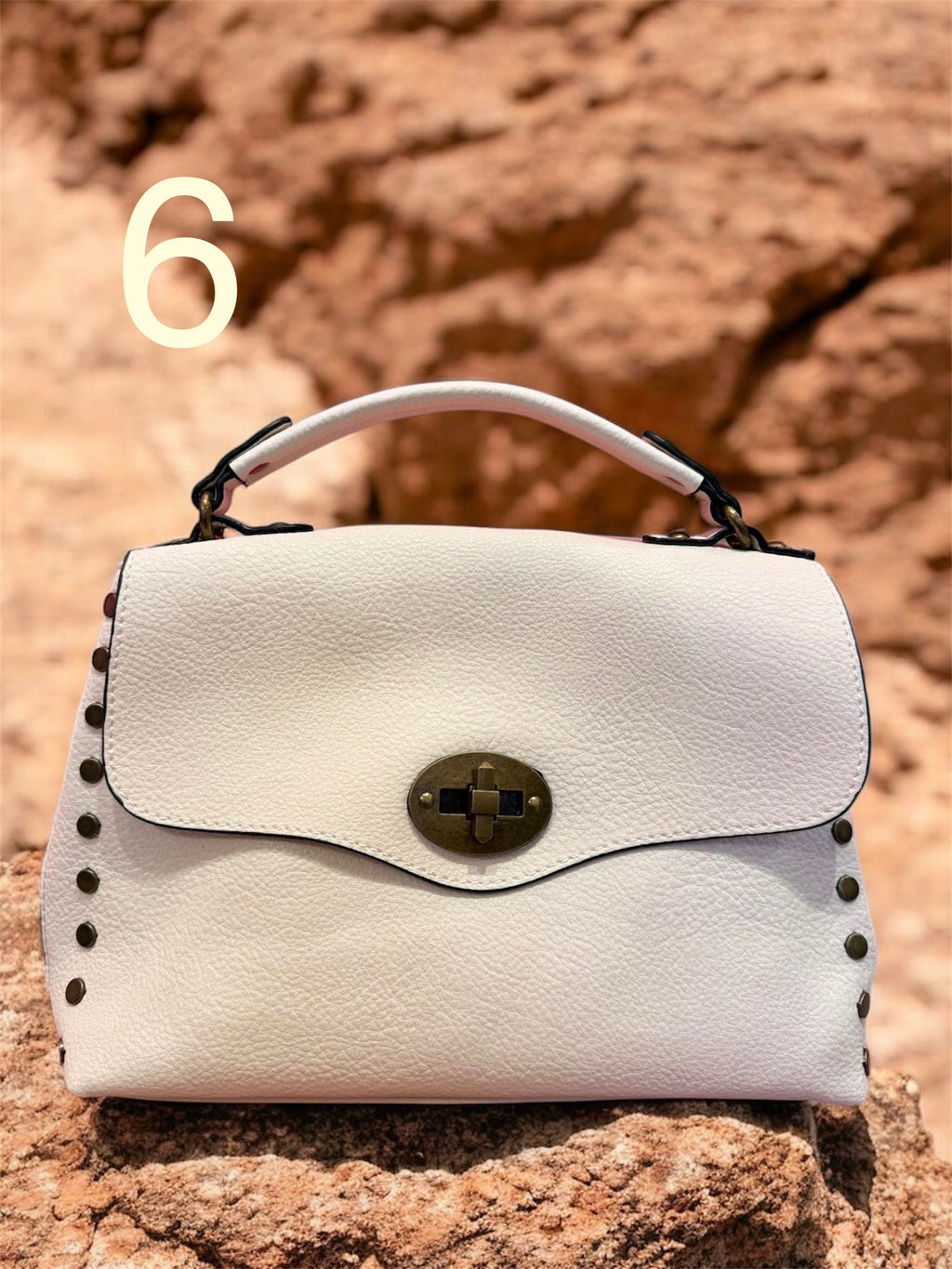 Borsa Ofelia 2026 con tracolla molto spaziosa in eco pelle