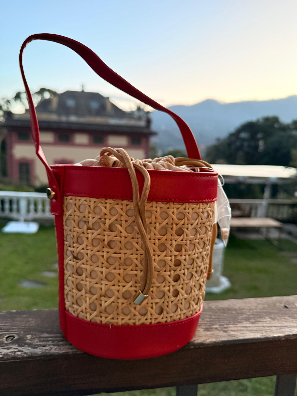 Borsa Secchiello Riviera Intrecciata con Tracolla