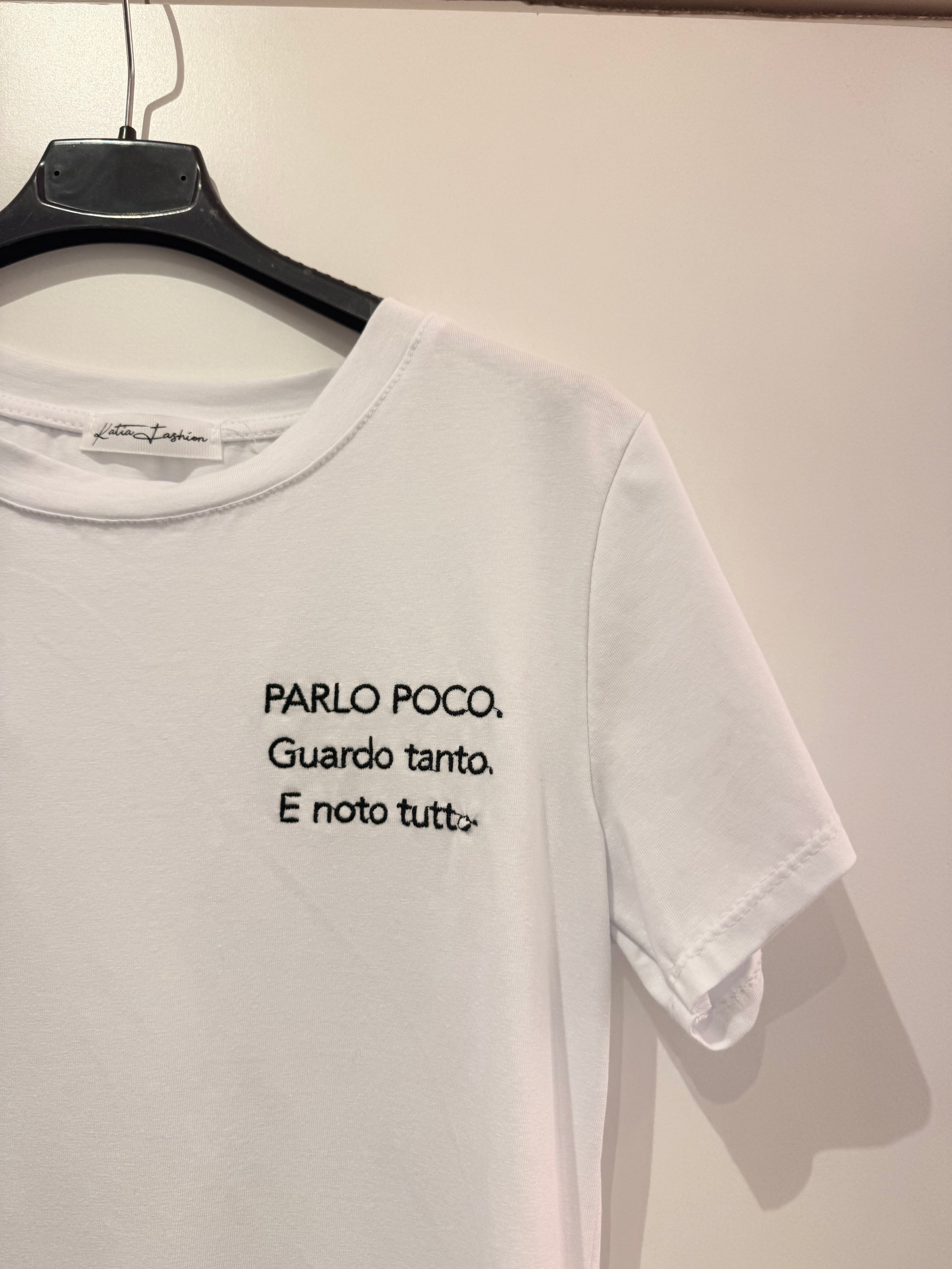 T-SHIRT SCRITTE DIVERTENTI IN COTONE RICAMO NERO TAGLIA UNICA