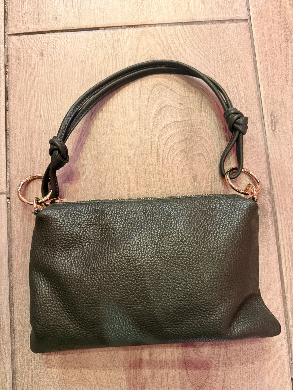 Borse  “￼Franci”in vera pelle con anelli dorati