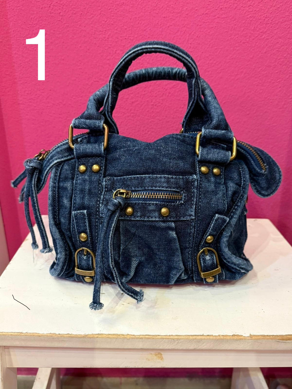 Borsa Cristobal con Hardware Oro e Tracolla in Denim Jeans
