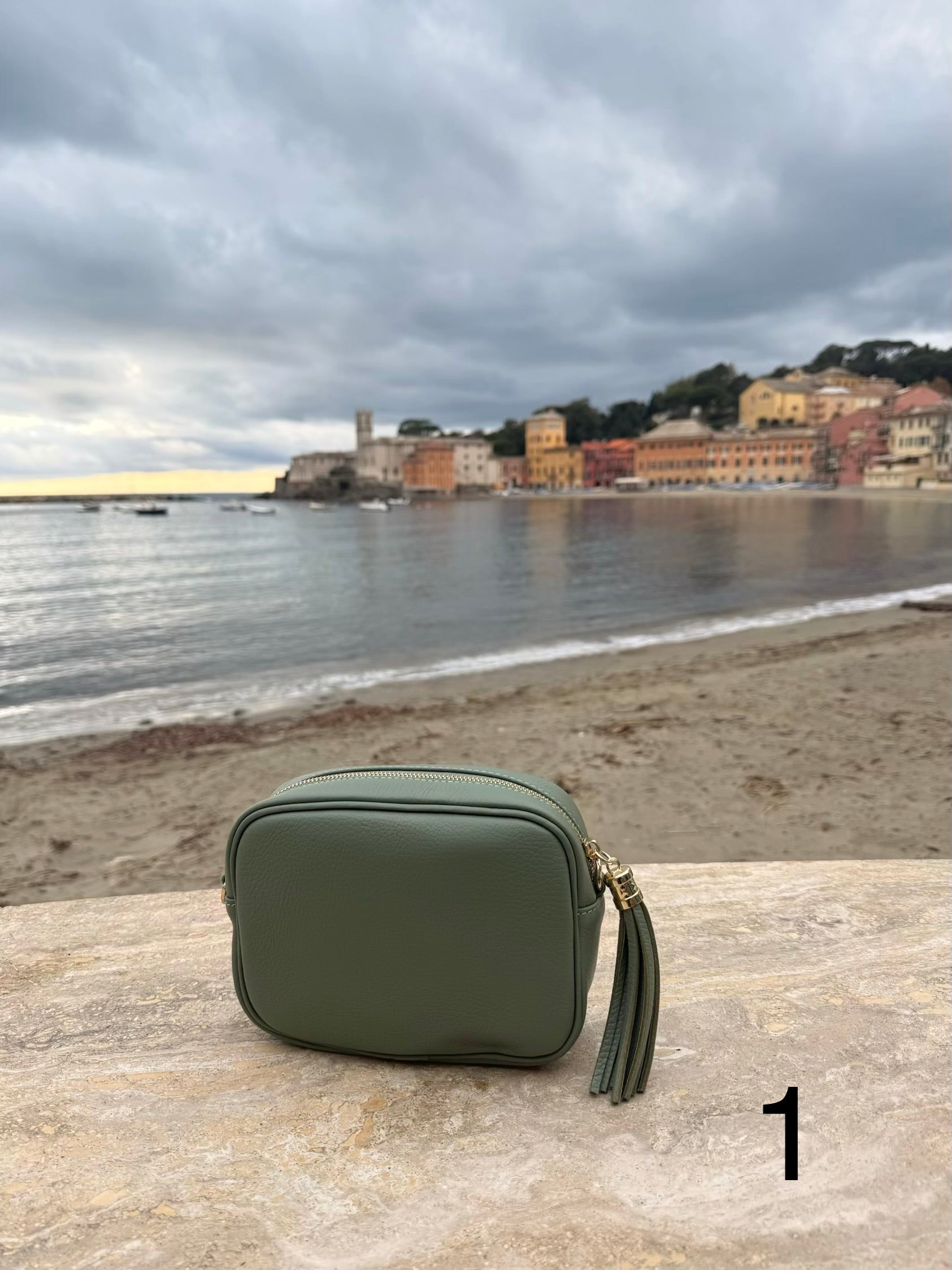 Borsa “MONDO” IN VERA PELLE CON Nappina  E TRACOLLA