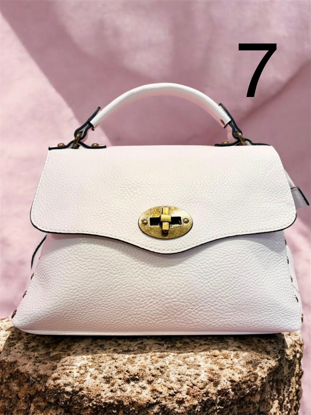 Borsa Ofelia 2026 con tracolla molto spaziosa in eco pelle