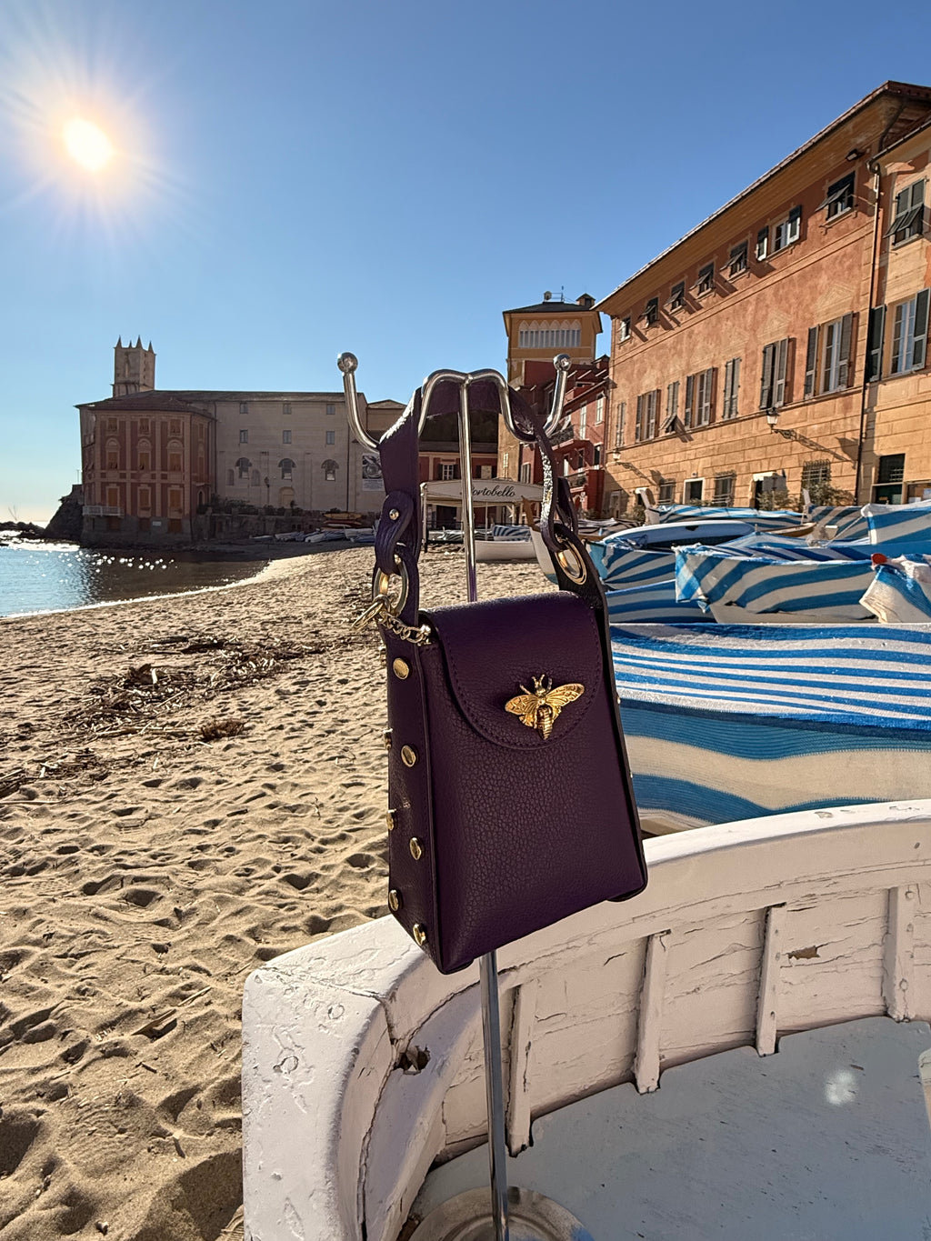 Borsa “Ape Regina “Vera Pelle con tracolla elasticizzata