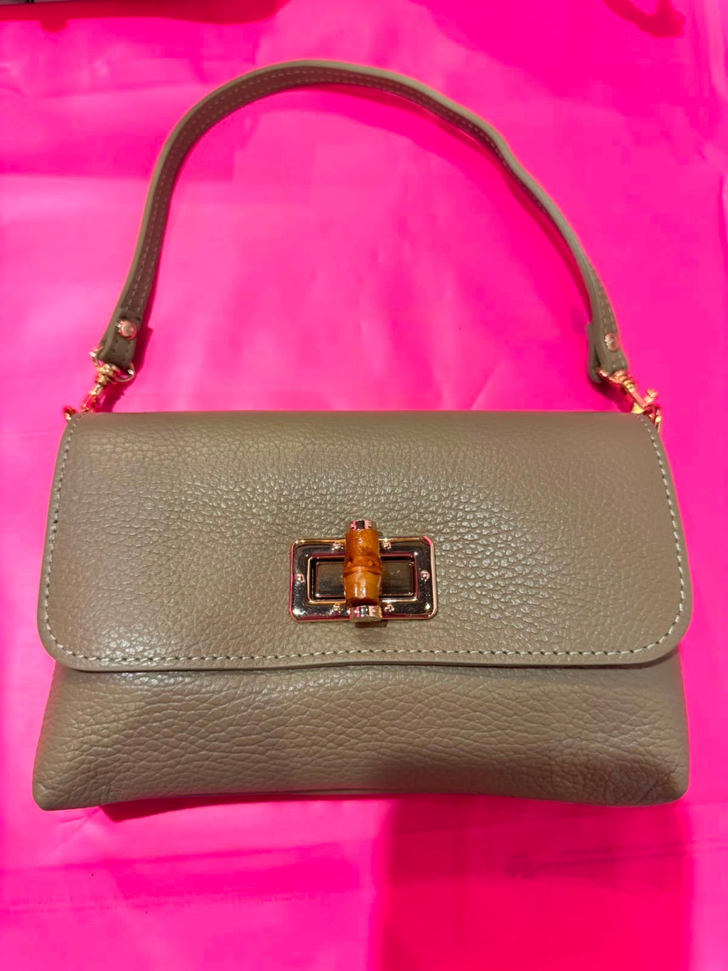 Borsa Guglielmo VeraPelle Made in Italy disponibile in 28 Colori