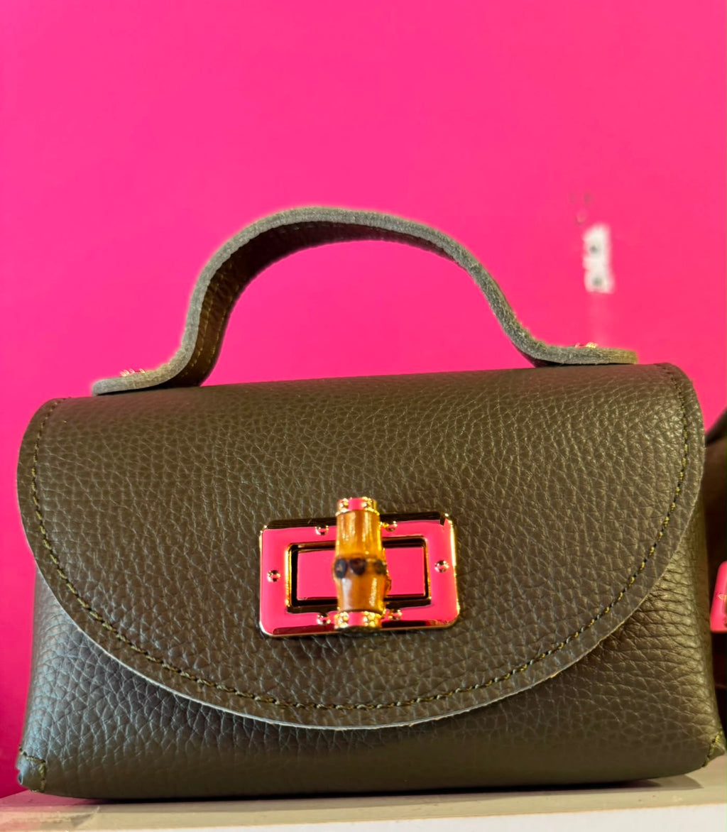 Borsa Eddy in vera pelle con tracolla metallica e inserto bambù hardware dorato
