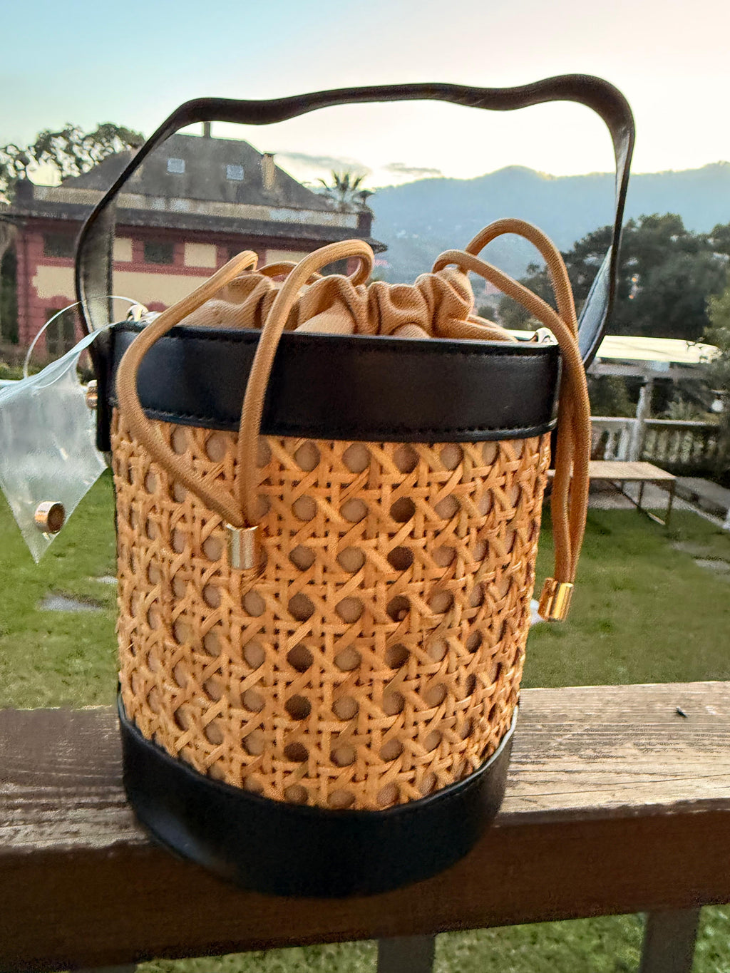 Borsa Secchiello Riviera Intrecciata con Tracolla