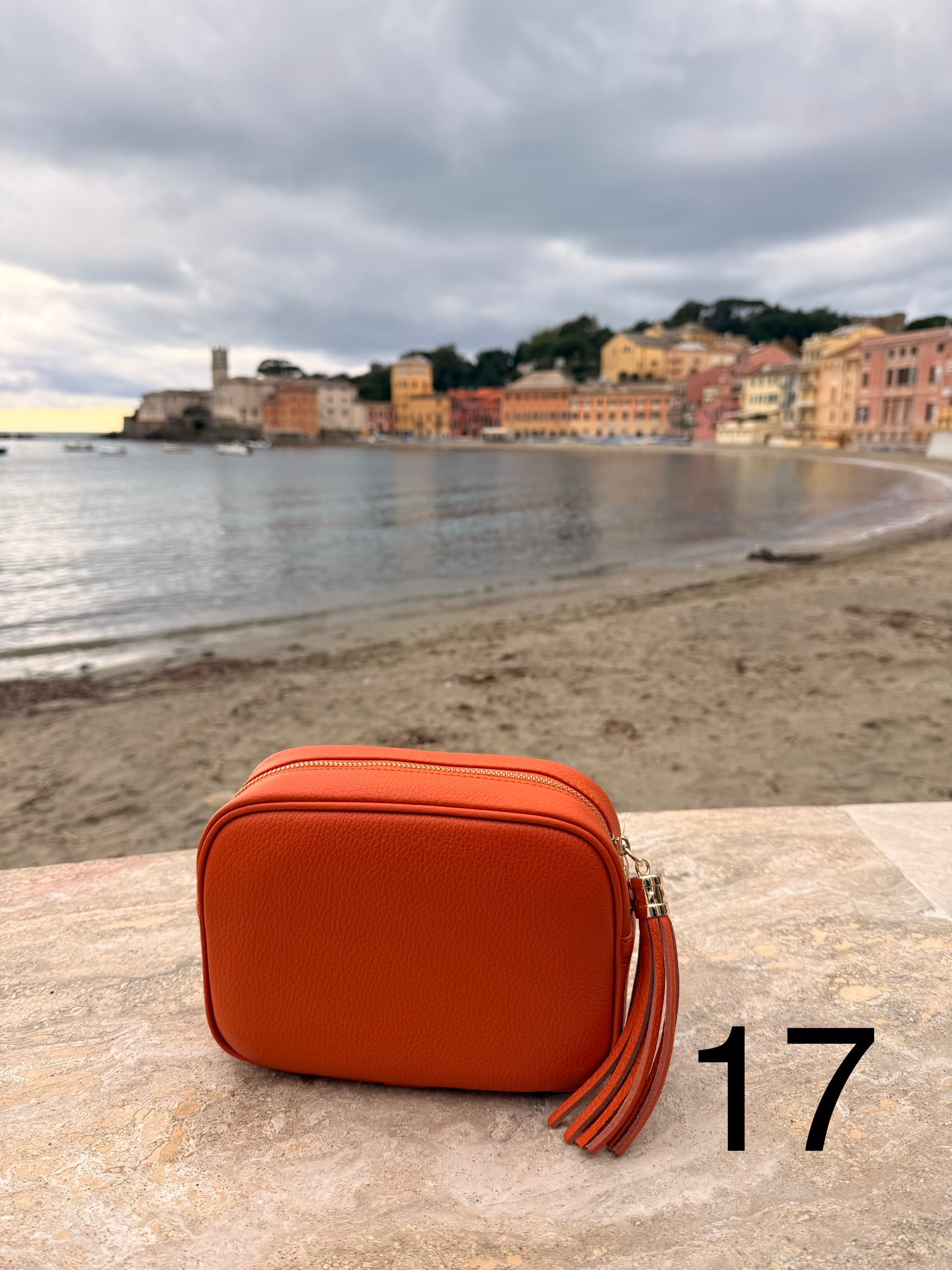 Borsa “MONDO” IN VERA PELLE CON Nappina  E TRACOLLA