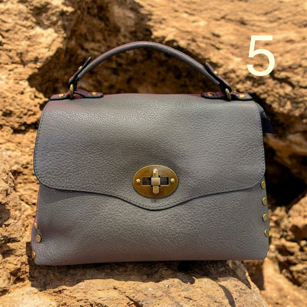 Borsa Ofelia 2026 con tracolla molto spaziosa in eco pelle