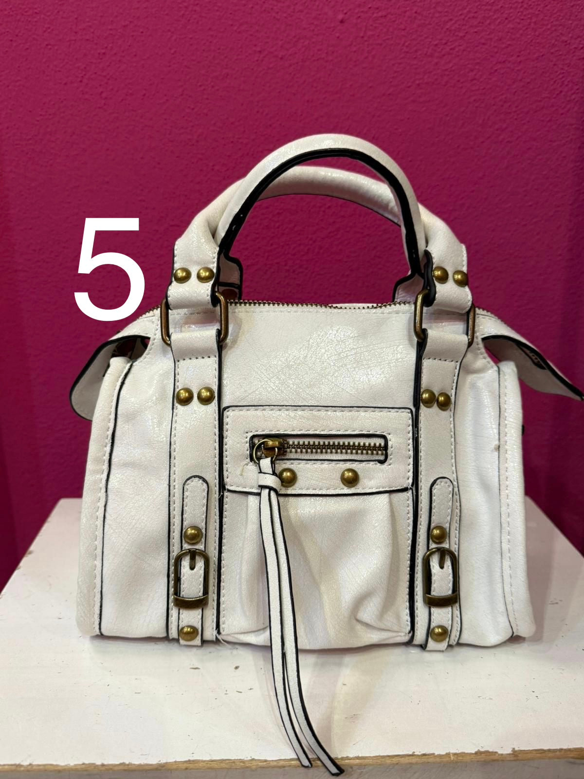 Borsa Cristobal in Eco Pelle Colorata in Hardware Oro