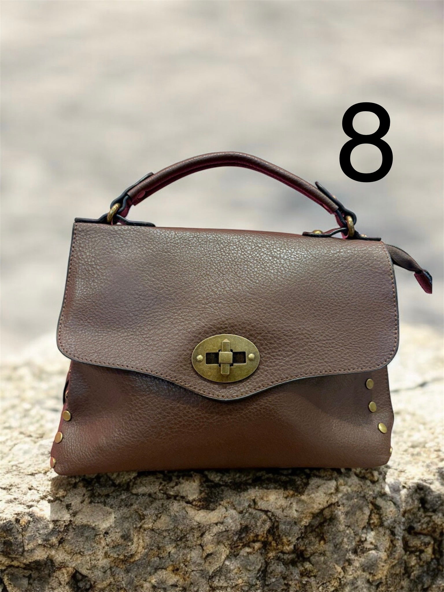 Borsa Ofelia 2026 con tracolla molto spaziosa in eco pelle